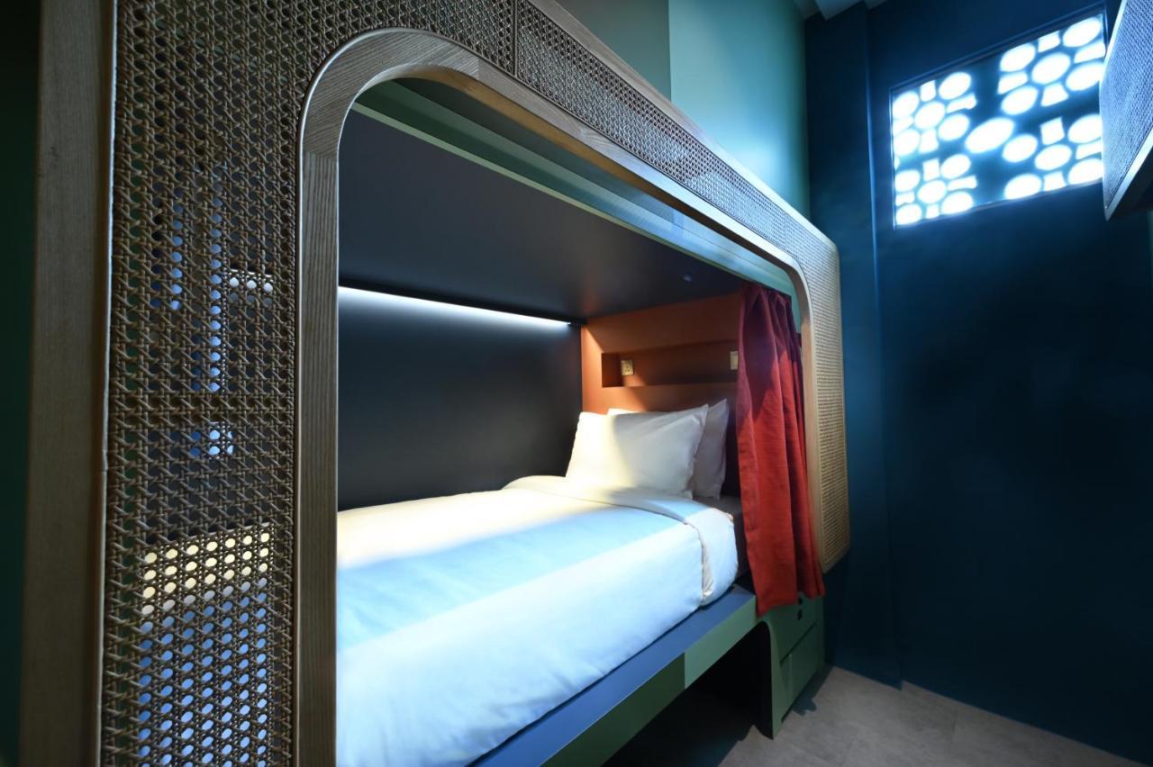 Dream Chaser Boutique Capsule Hotel シンガポール エクステリア 写真
